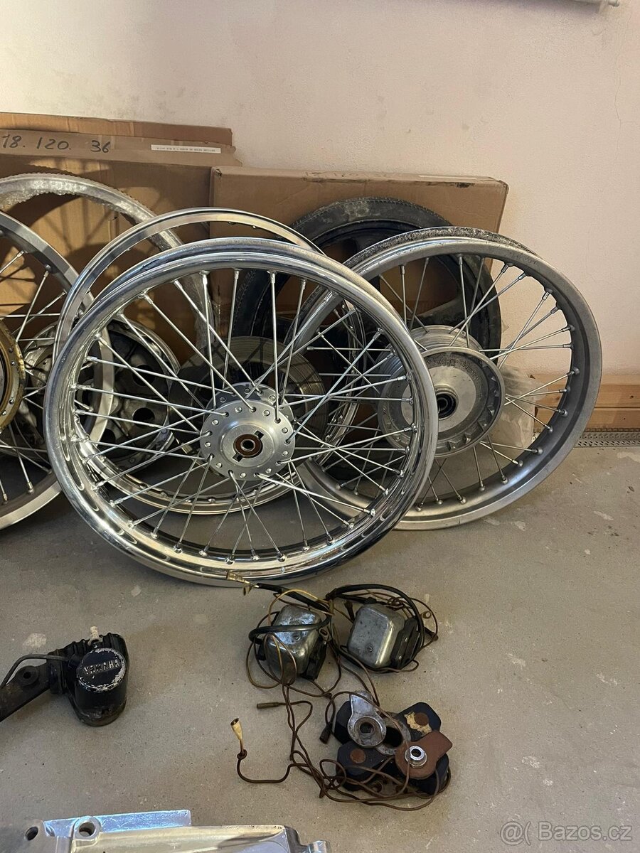 prodám díly čz, yamaha - 10