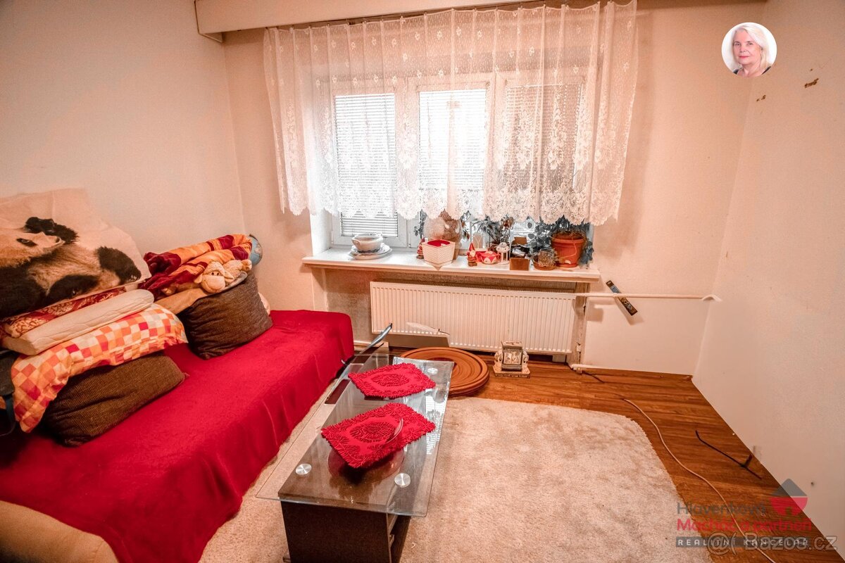 Prodej vícegeneračního domu 170 m, 6+2, pozemek 697 m Bludo - 10