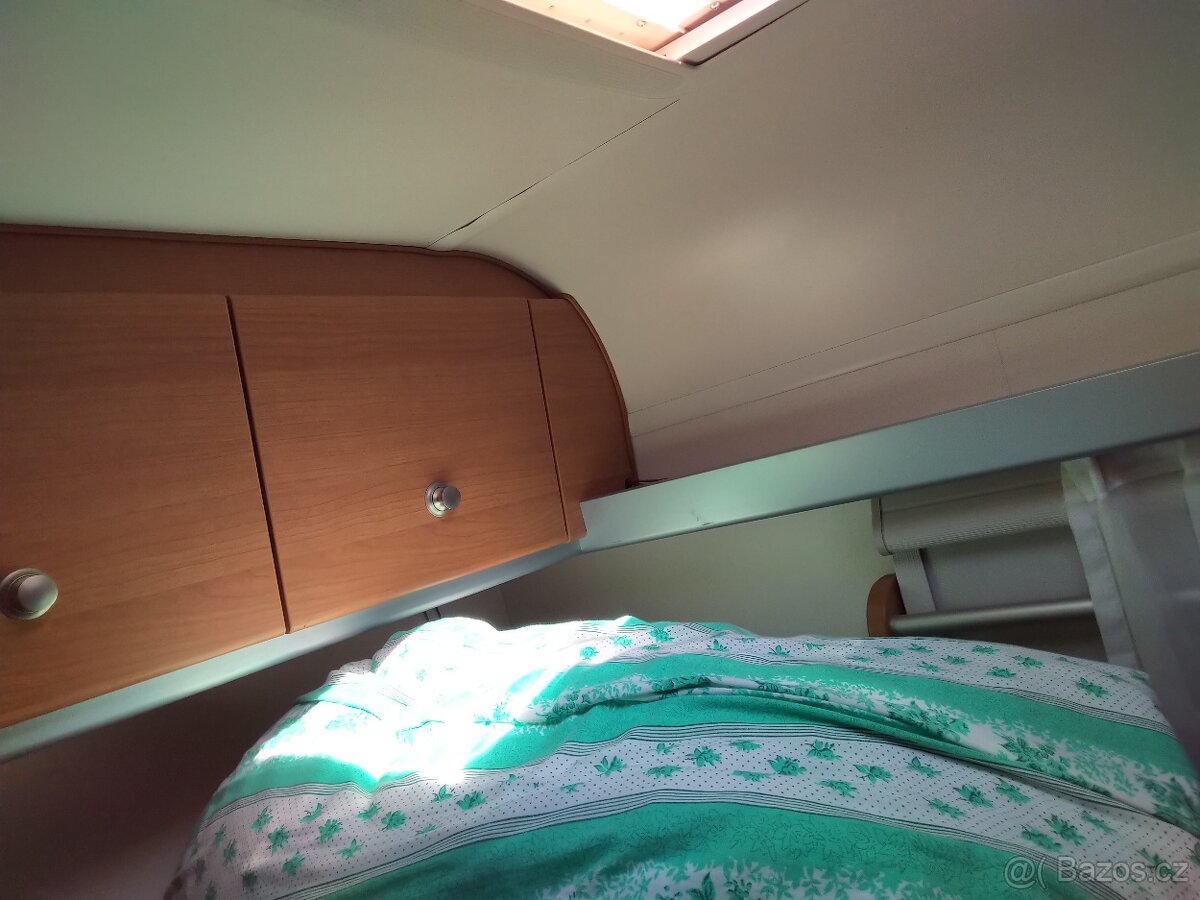 obytný automobil - 10