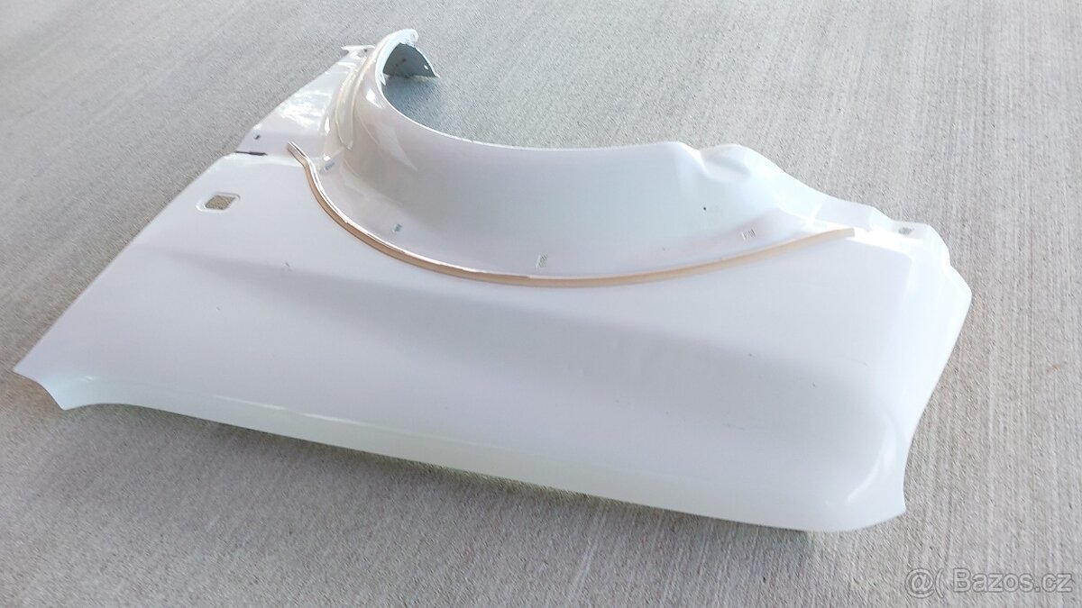 Suzuki Jimny – Blatník LP bilý - 10