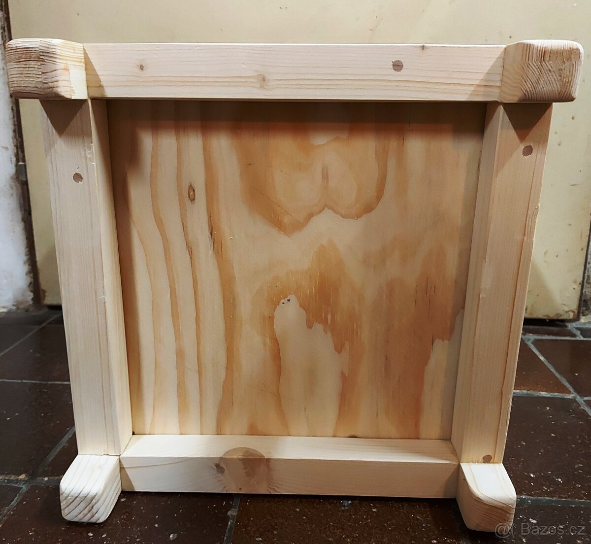 Stolička (štokrle) s úložným prostorem., - 10