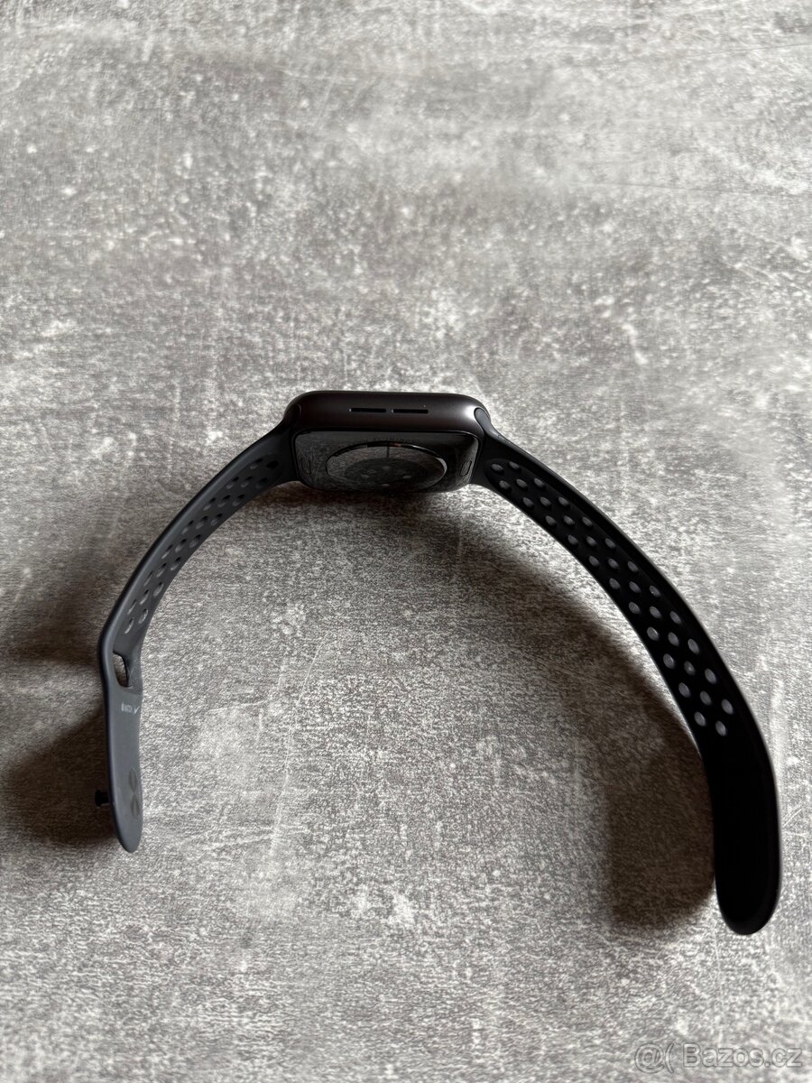 Apple Watch SERIES 6 44 mm Space Gray Aluminium Case - 10