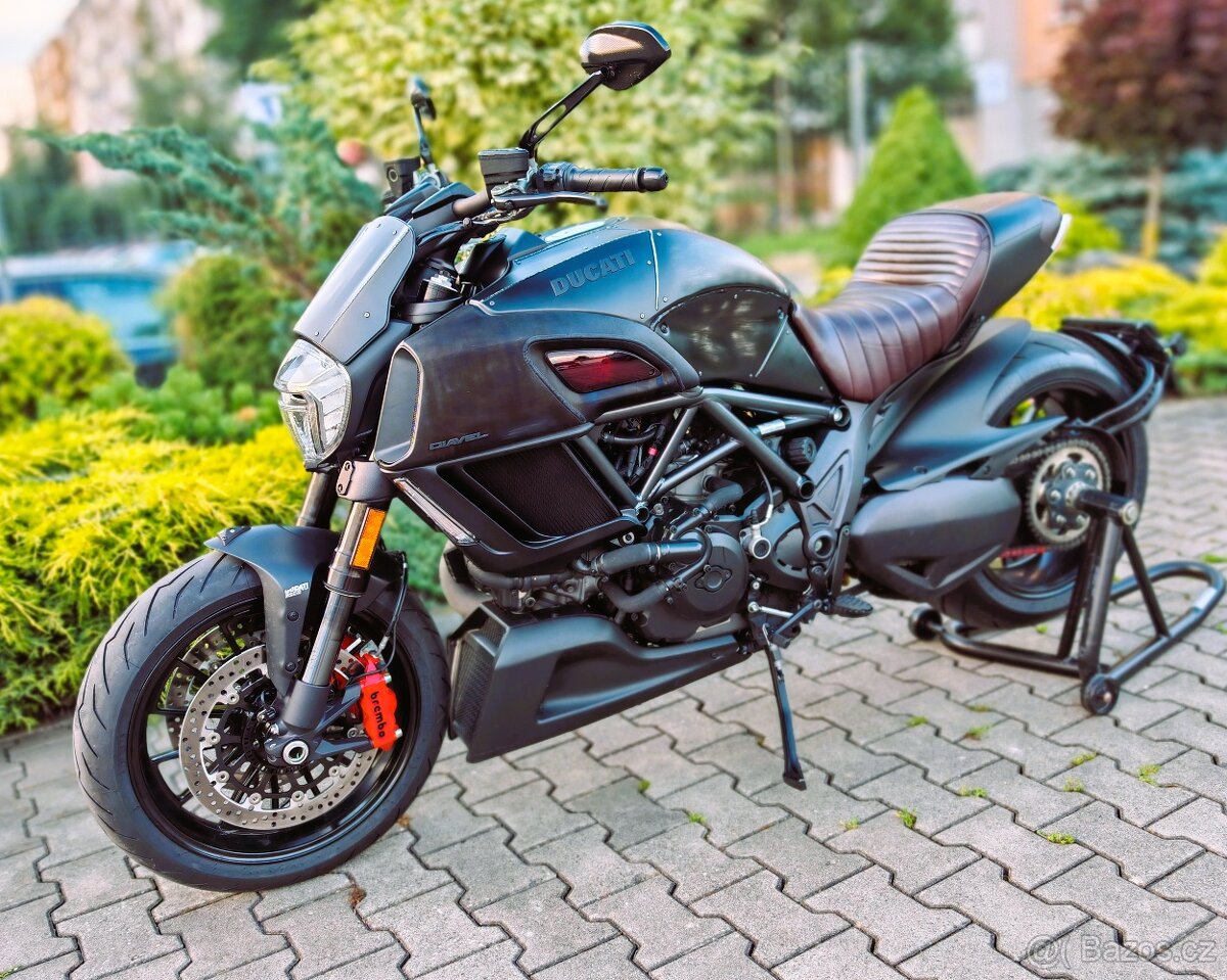 DUCATI DIAVEL DIESEL EDITION 666-ZBERATELSKY KUSOK - 10