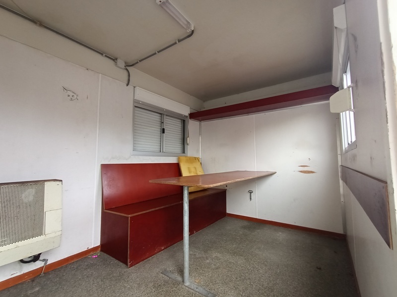 pojizdná stavební buňka s wc - 10