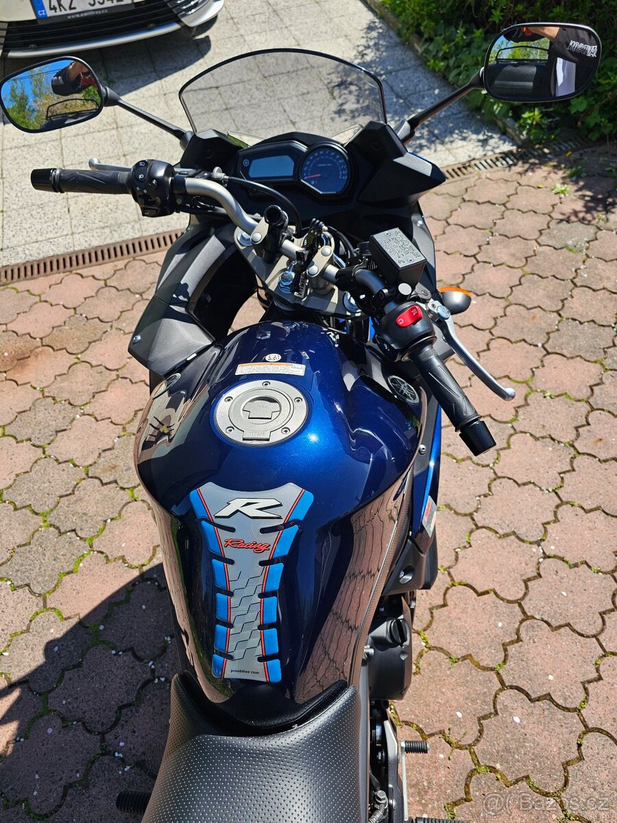 Yamaha Diversion XJ6 - 10