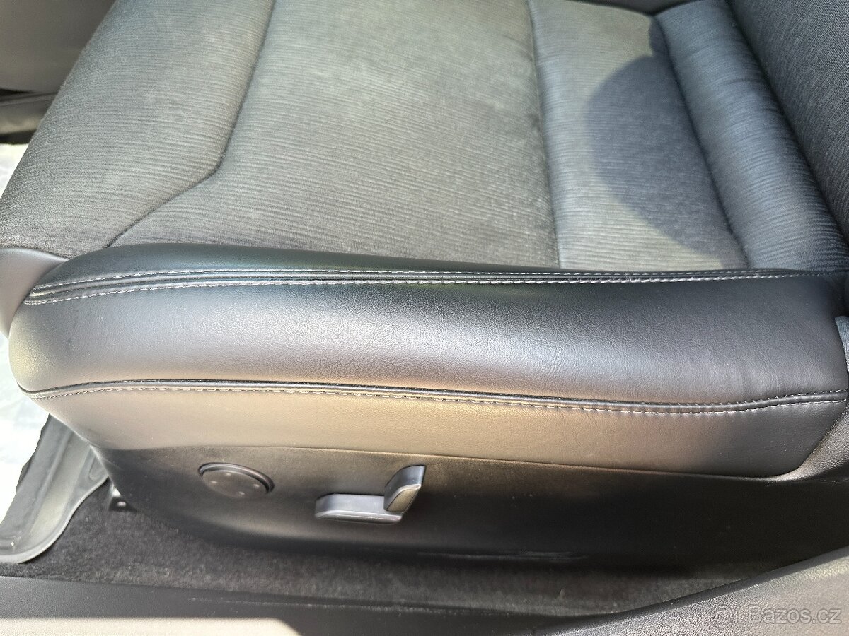 Tesla Model S 75 386 kW - 10