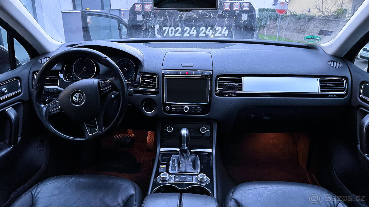 Vůz na díly VW Touareg 7P facelift 2016 CVVA PXP LB8R - 10