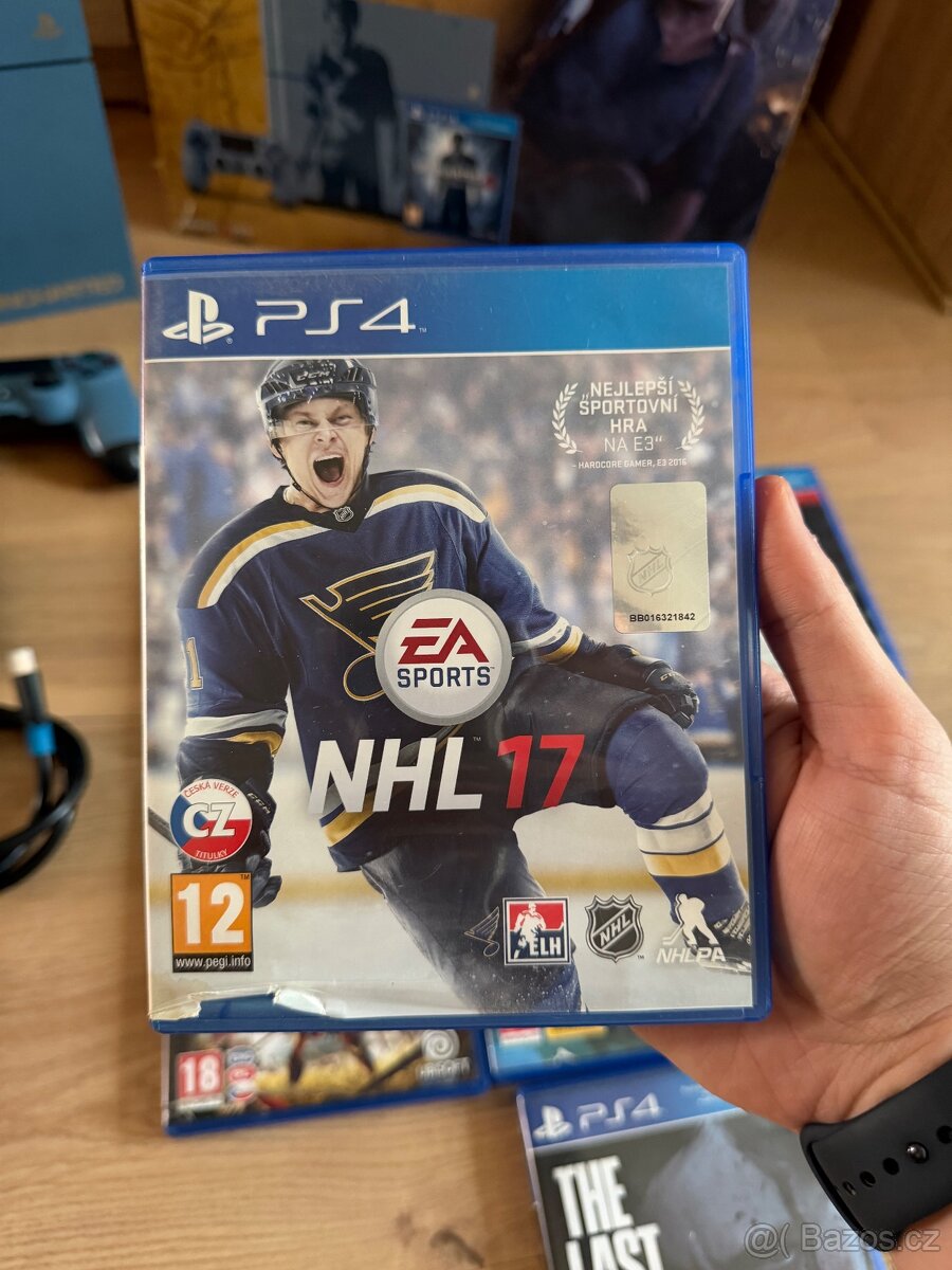 Sony PlayStation 4 1TB Uncharted 4 Limited Edition - 10