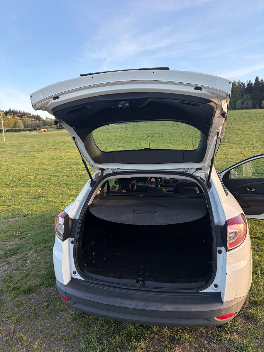 Renault Mégane 1.5dci, 2012 - 10