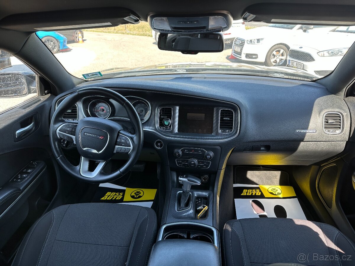 Dodge Charger 2016 - 10