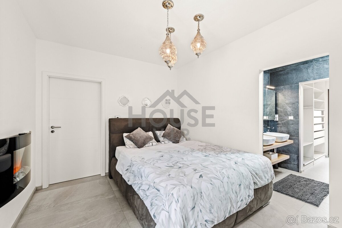 Pronájem rodinného domu 201 m², Králův Dvůr - Levín - 10