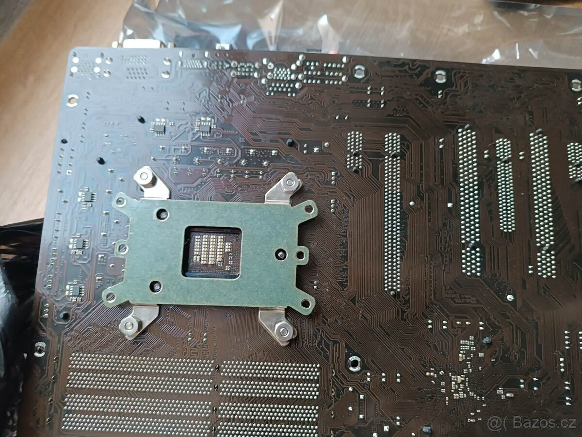 Asrock Z77 Extreme4 +I5 3570k Použitá - 10