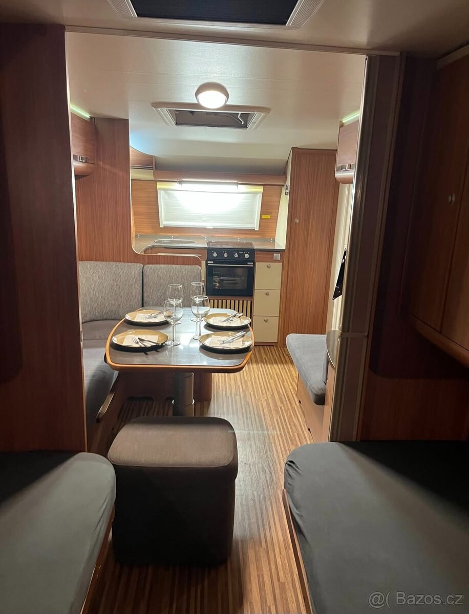 Prodám ADRIA ADORA 613HT, r.v. 2012 ... KRÁSNÝ ... - 10