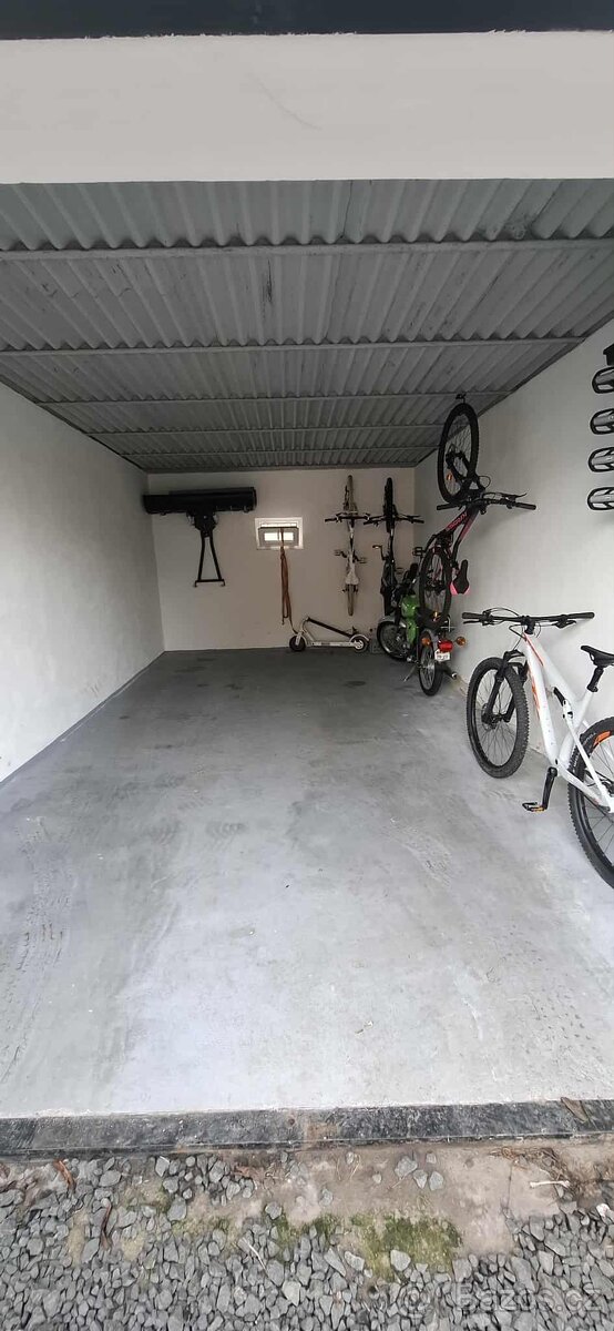 Prodám garáž - 10