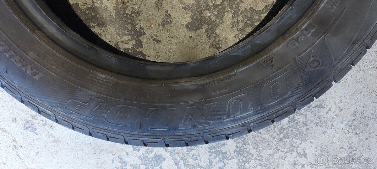 Pneu celoroční Dunlop 185/60/15 - 10