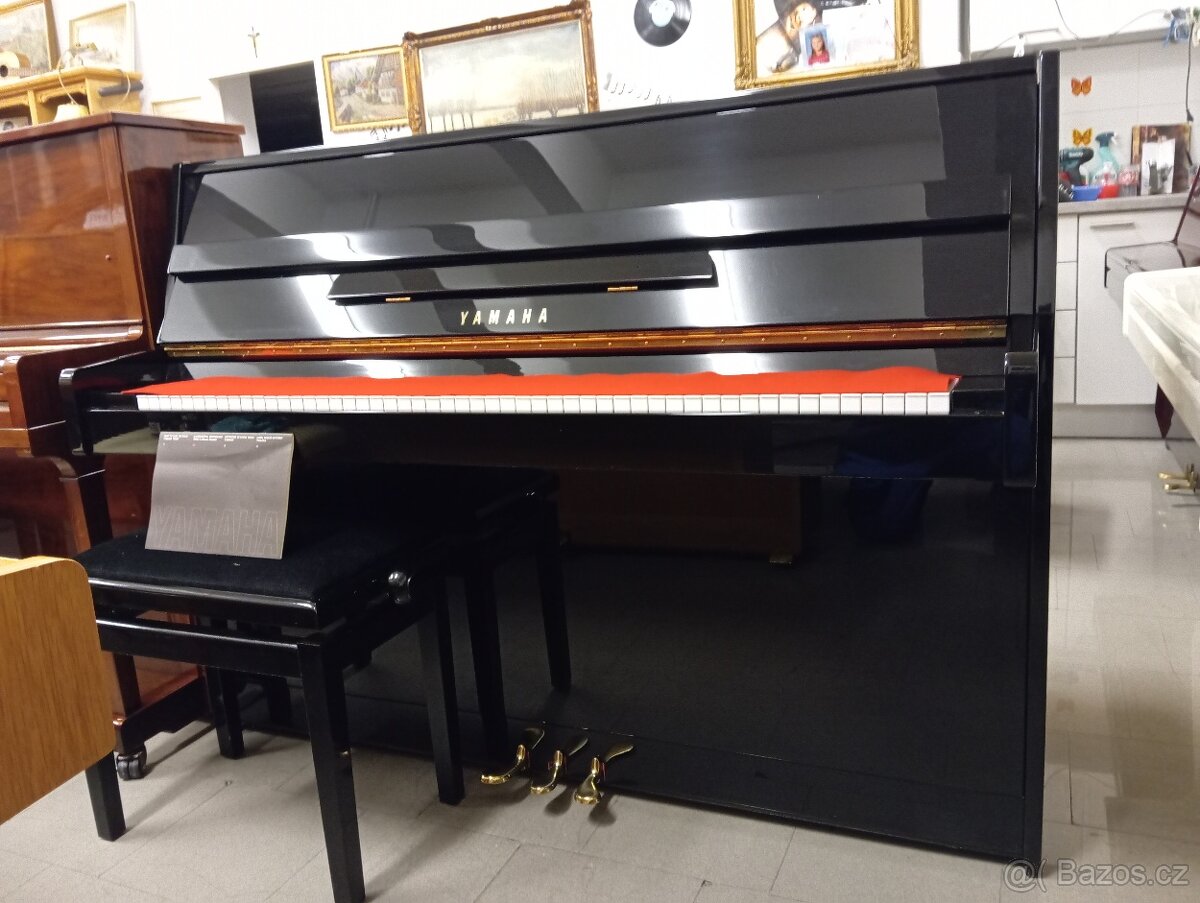 Prodáno/Yamaha mod.C 110 A-Dovoz i na Štědrý den 24.12. - 10