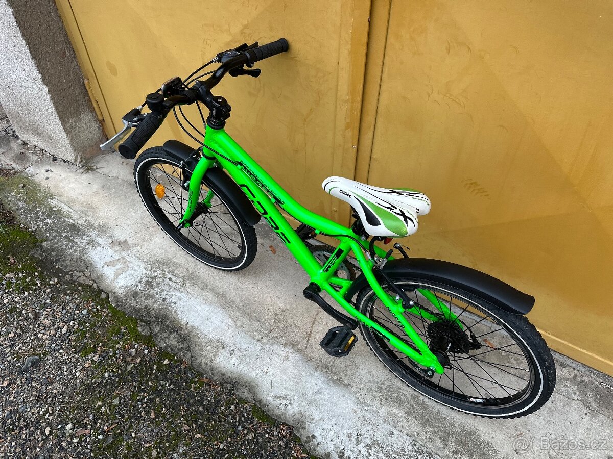 Core Nipper 20 lehké dětské kolo 9kg + páčkové řazení - 10