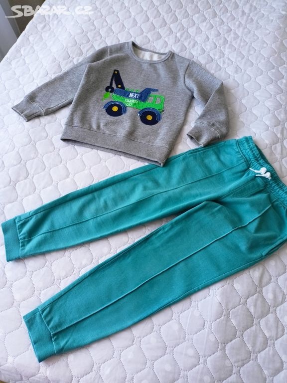 Mikina s tepláky, vel.122 - 10