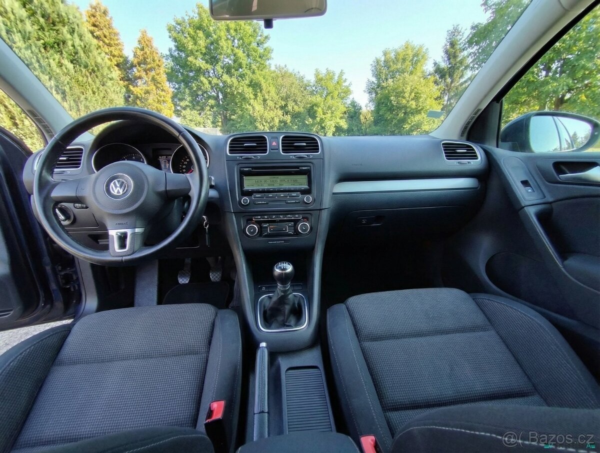 Volkswagen Golf 1.2 TSI 85k Comfortline - 10