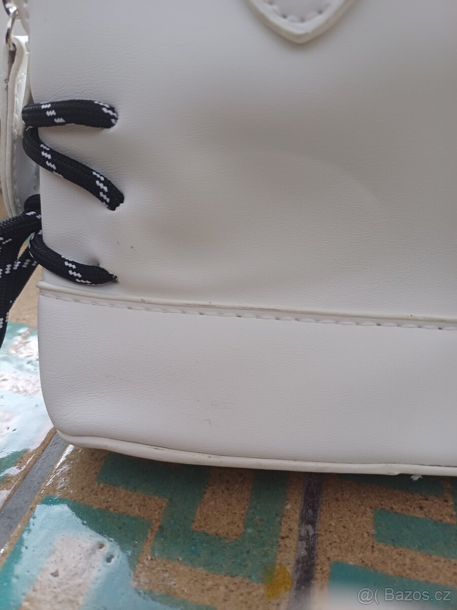 Hello Kity Vintage Kabelka - 10