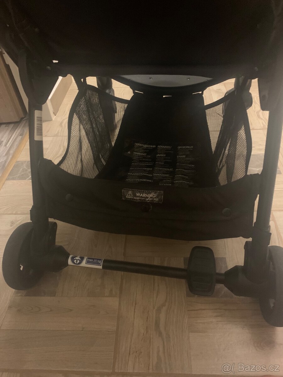 Kočárek HAMILTON R1 - 10