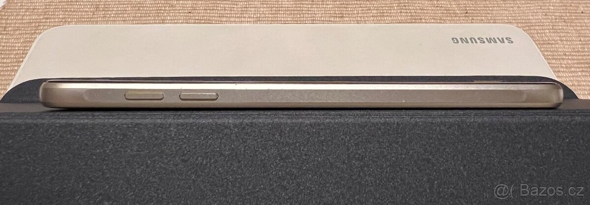 Samsung Galaxy A5 A510F Black krásný stav - 10