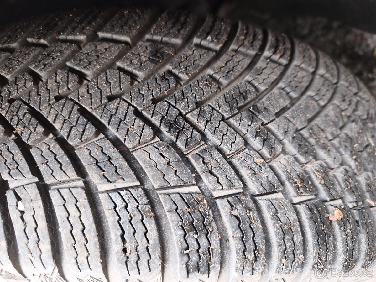 Volkswagen Passat - 10