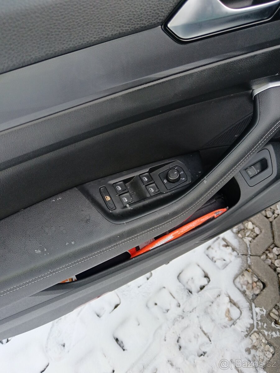 Volkswagen Passat 4motion r line - 10