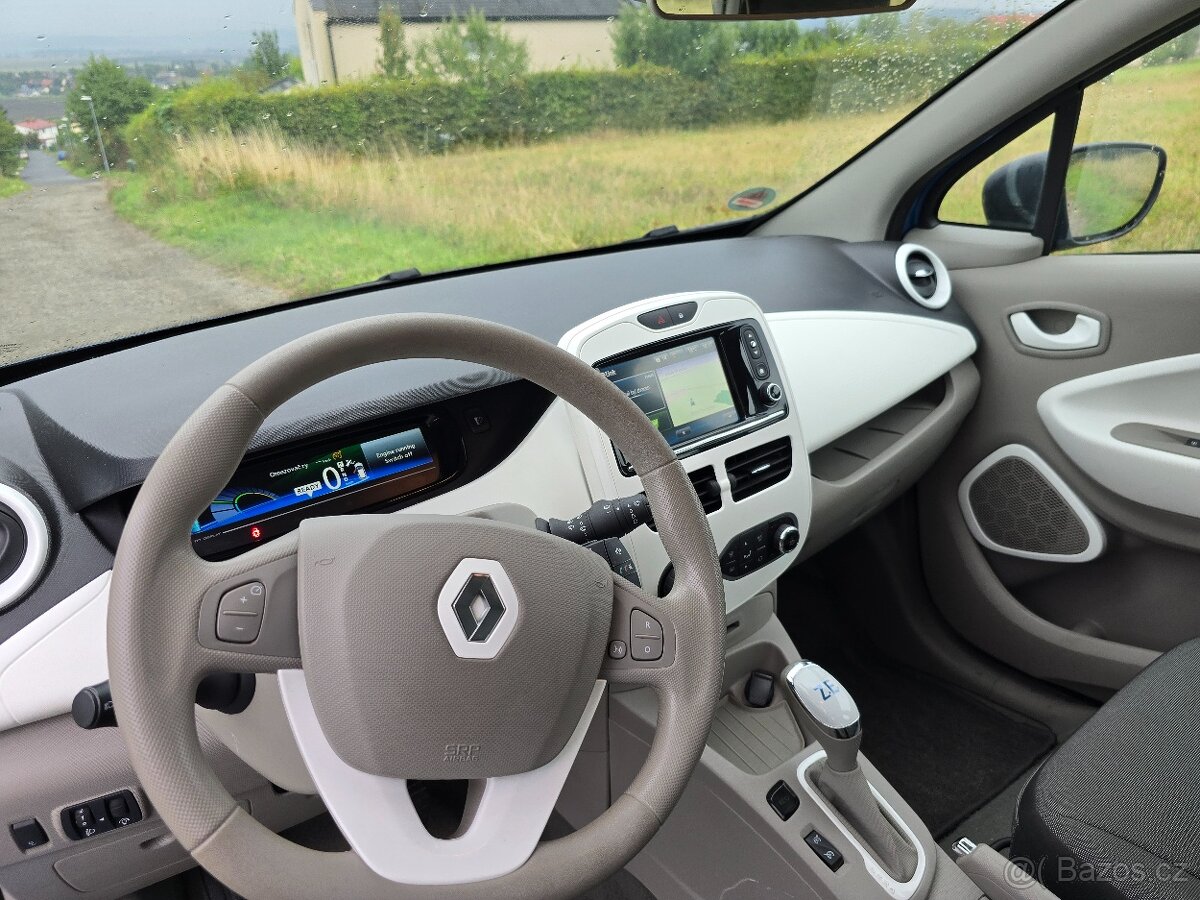 Zoe ZE40 41kWh R90 Life - 10