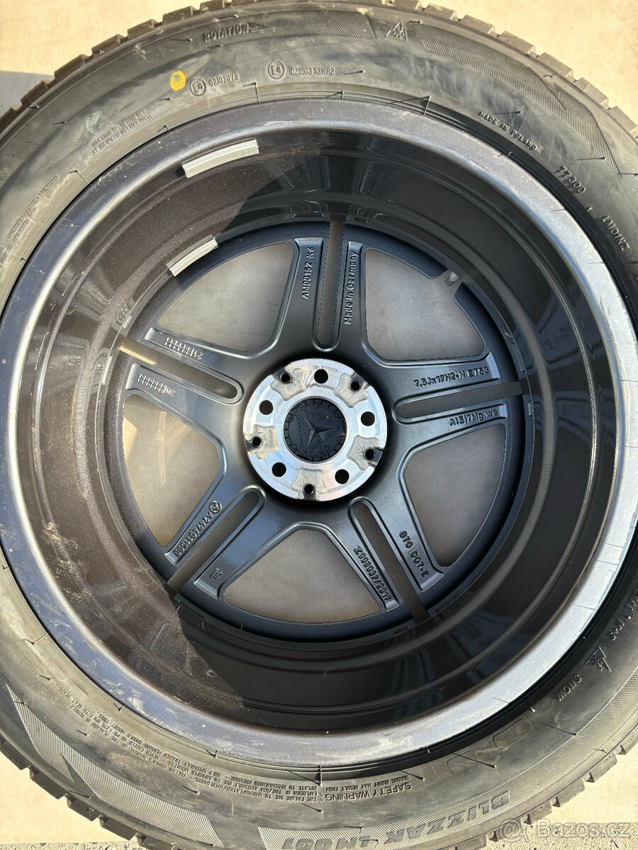 Gla r19 glb r19 Eqa r19 eqb r19 Mercedes R19 EQA - 10