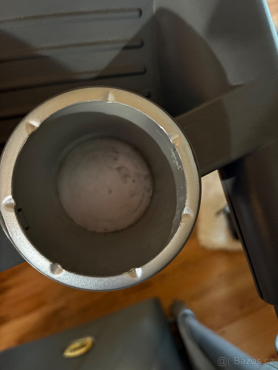 Běžecký pás Landfit - 10