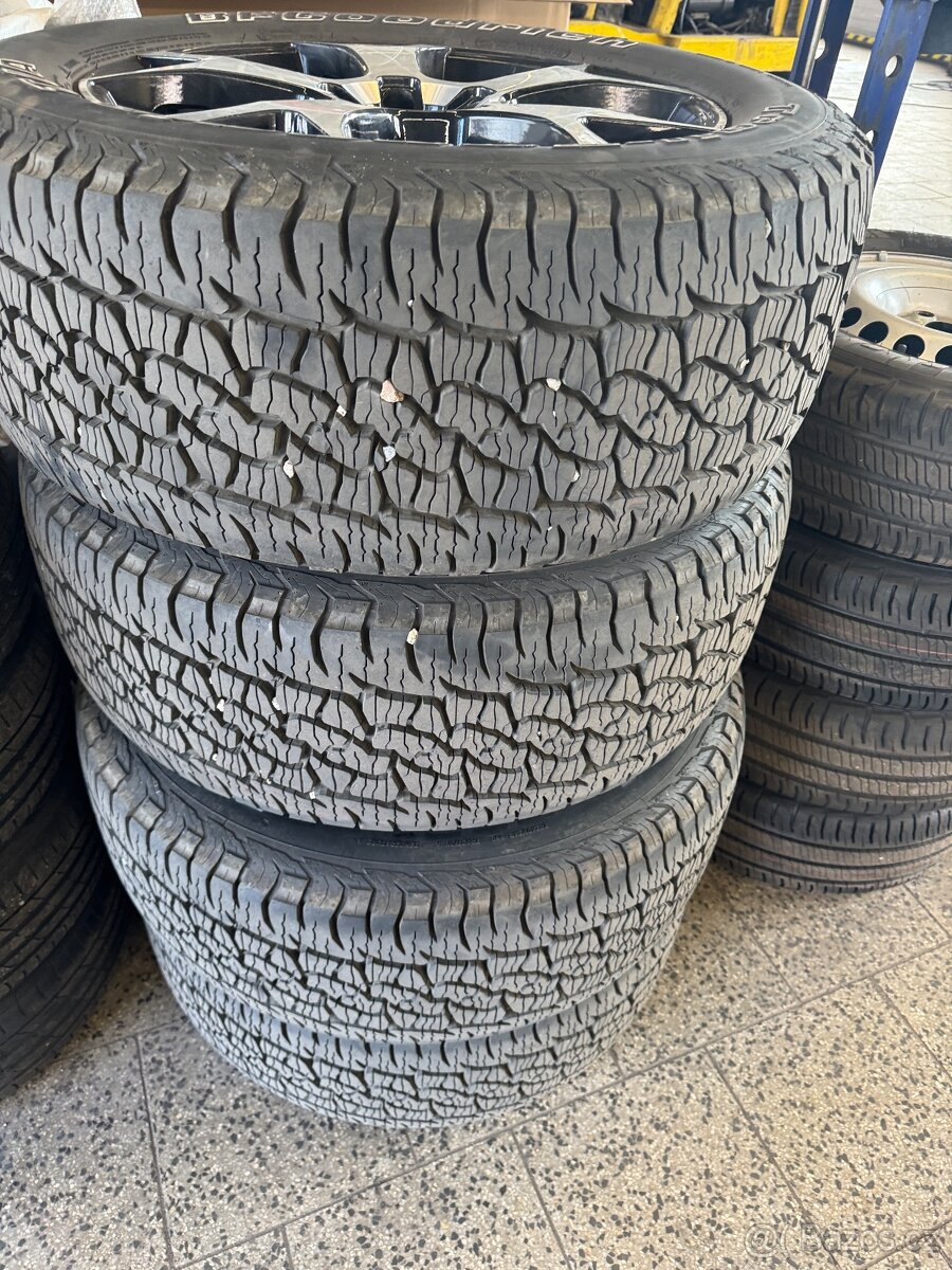 Kola 5x127 r20 na Wrangler JK Jl s pneu BFGOODRICH - 10