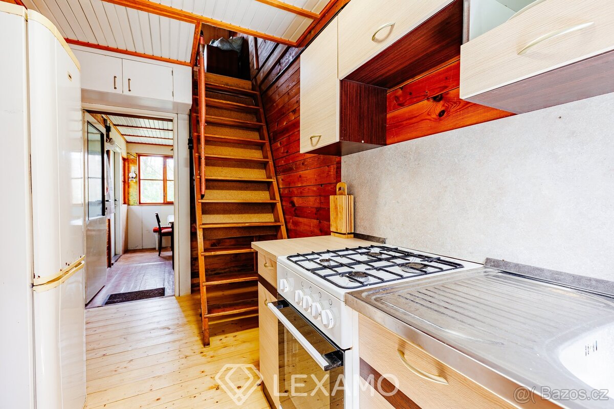 Prodej chaty 82 m² - Starý Petřín-Jazovice, ev.č. 00247 - 10