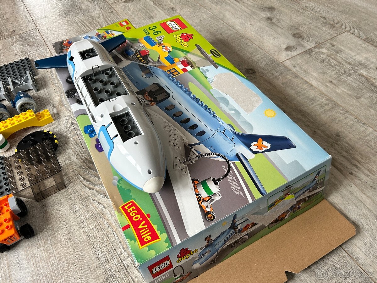 Lego Duplo 5595, Velké letadlo - 10
