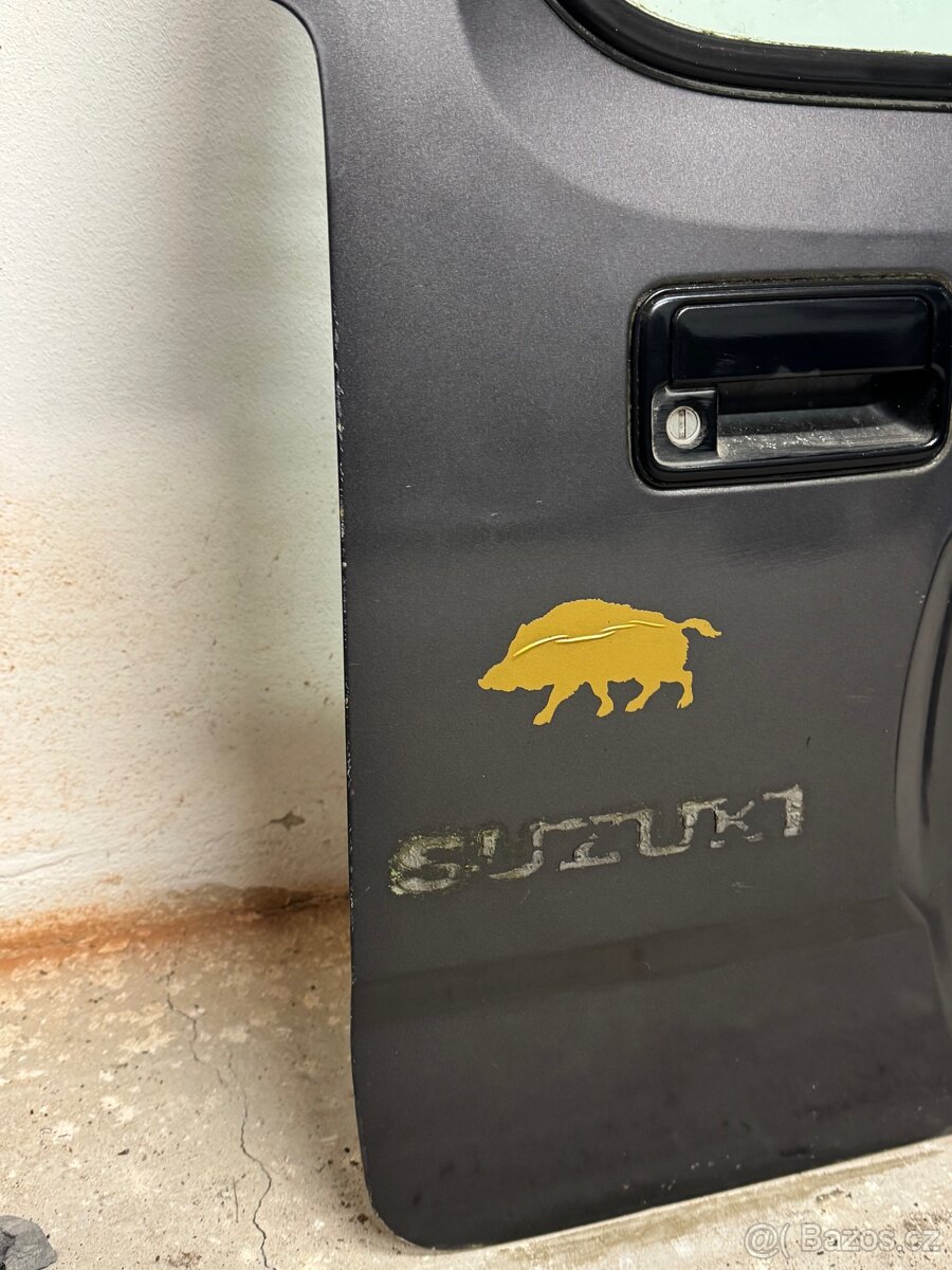 Suzuki Jimmy, zadní 5. (páté) dveře - 10