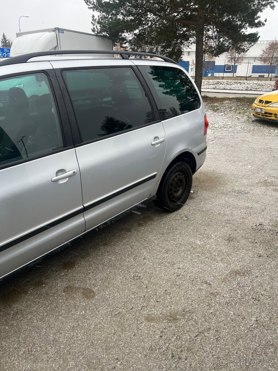 Vw sharan 1.9 TDi 96kw - 10
