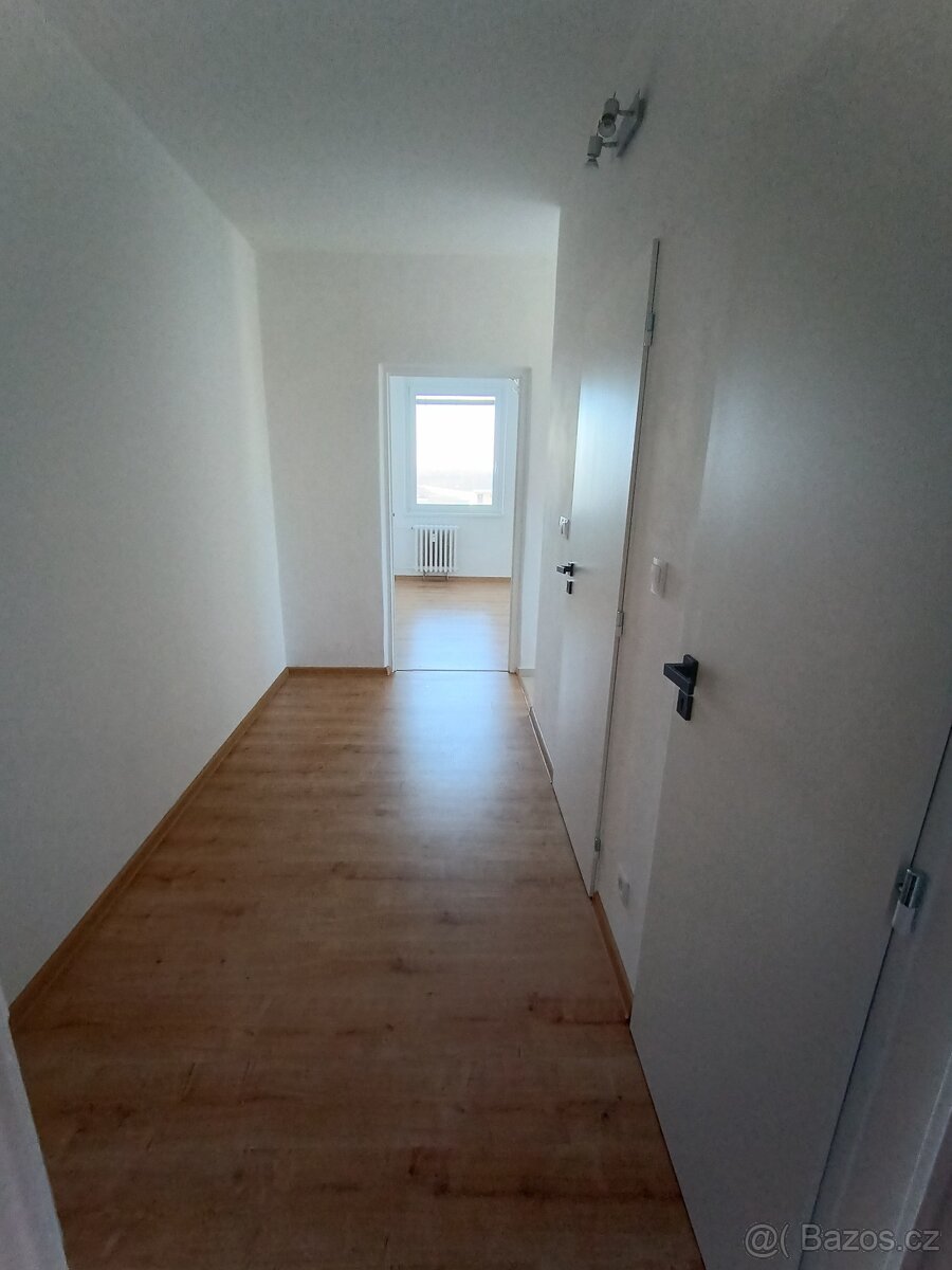 pronájem bytu 3+1 (75 m2) - 10