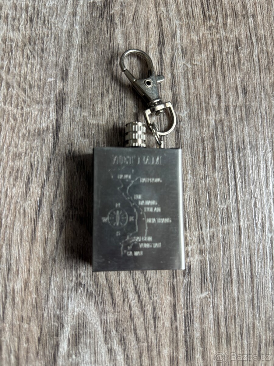 Sbírka starých zapalovačů - 10