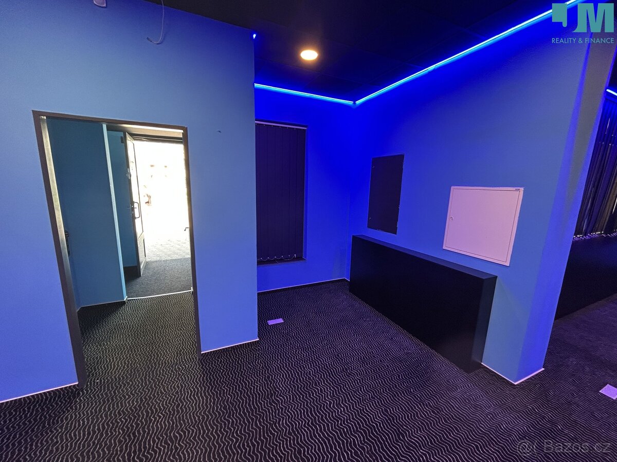 Pronájem komerčního prostoru 100m², Holandská ulice - Znojm - 10