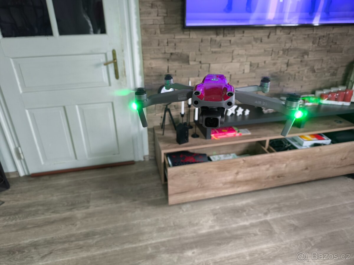 DJI AIR 2S FLY MORE COMBO +RC OVLADAČ - 10