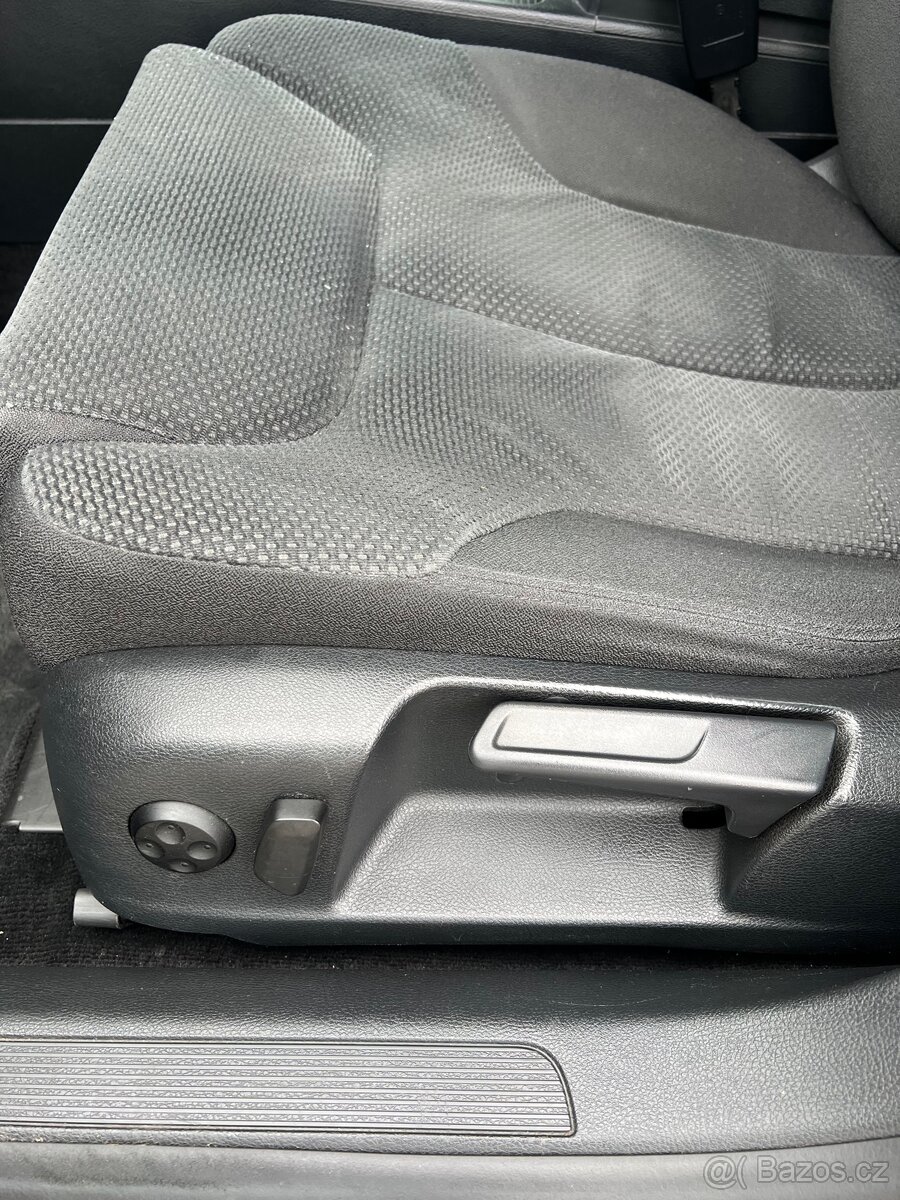 VW PASSAT B6 1.9 TDI - 10