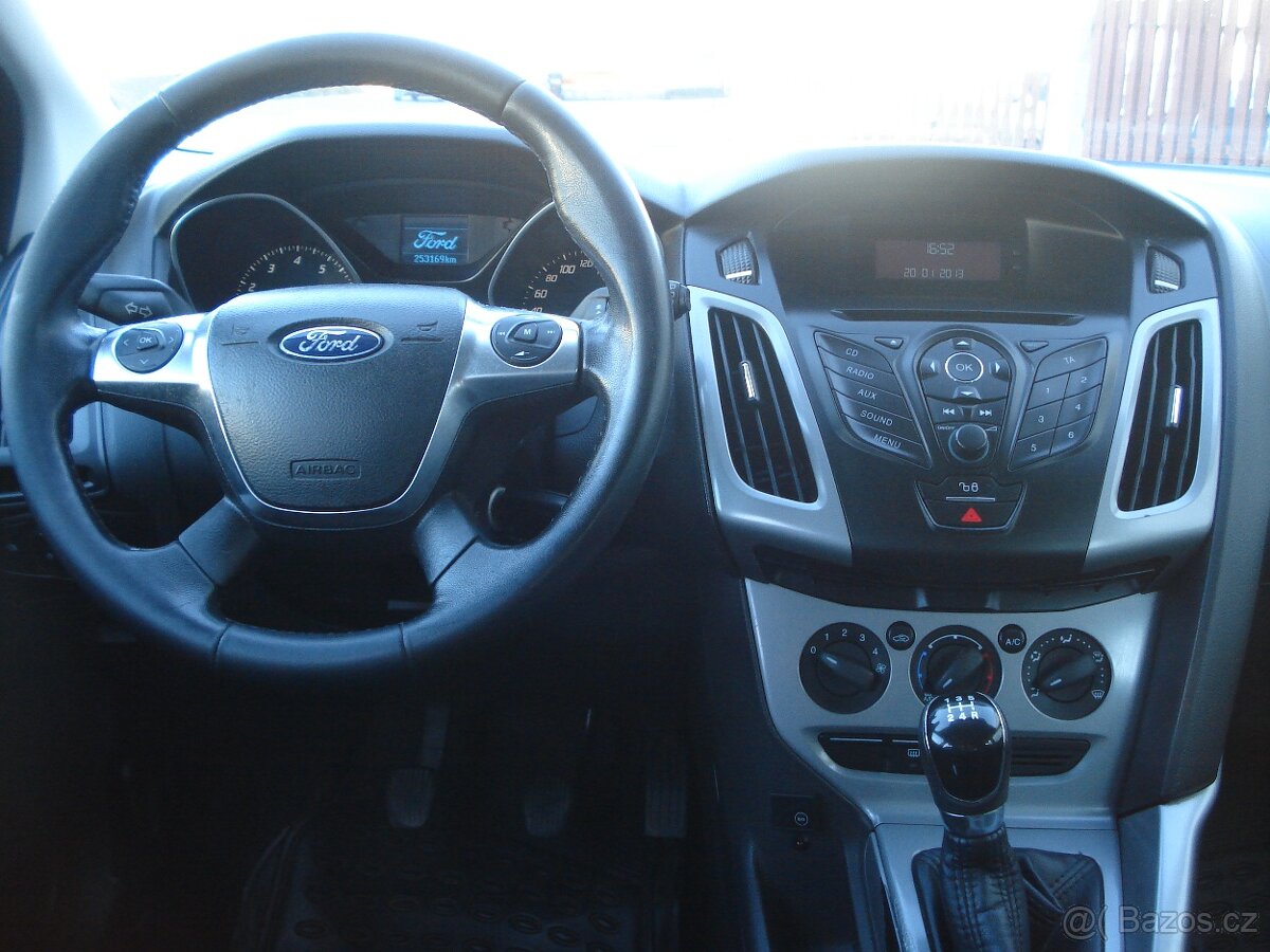Ford Focus Kombi 1.6 + LPG,NOVÁ STK - 10