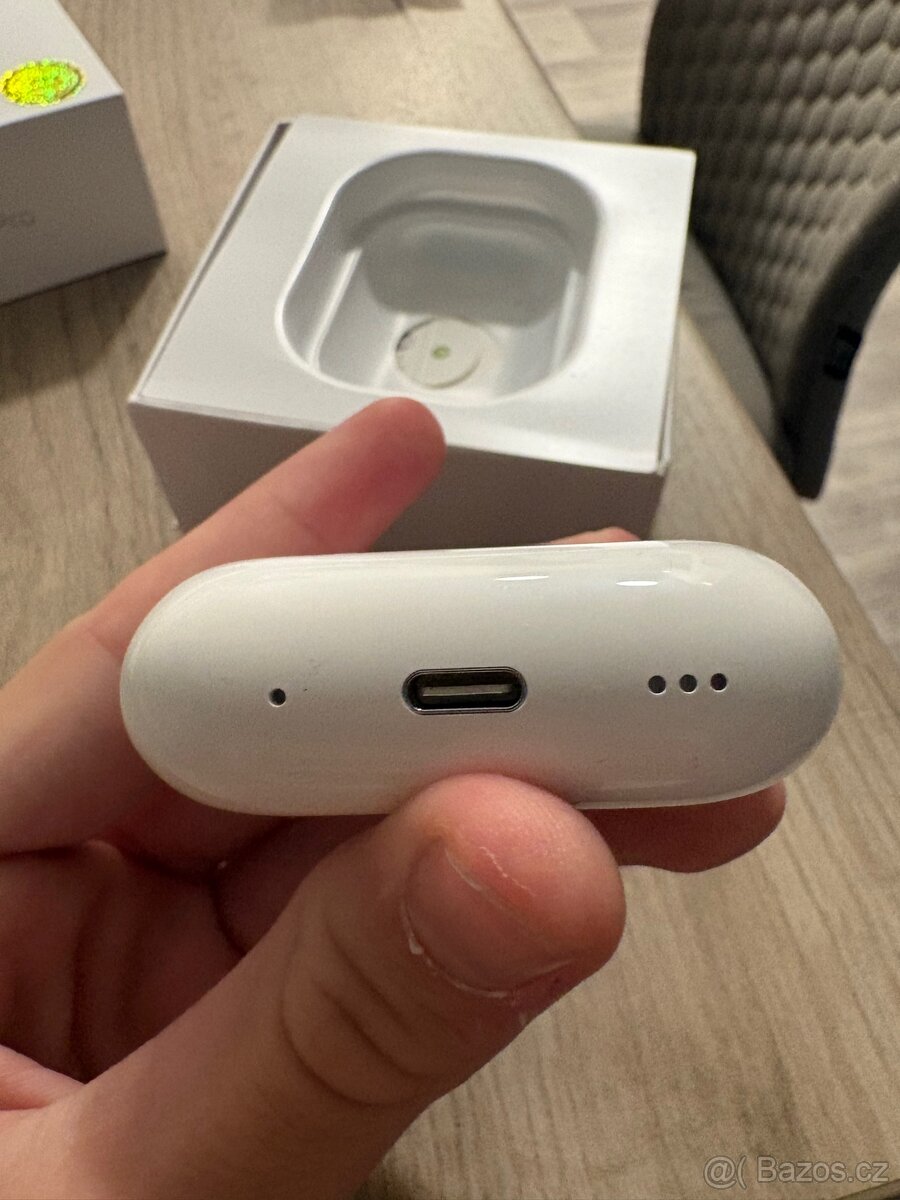 FAKE Airpods Pro 2. generace - 10