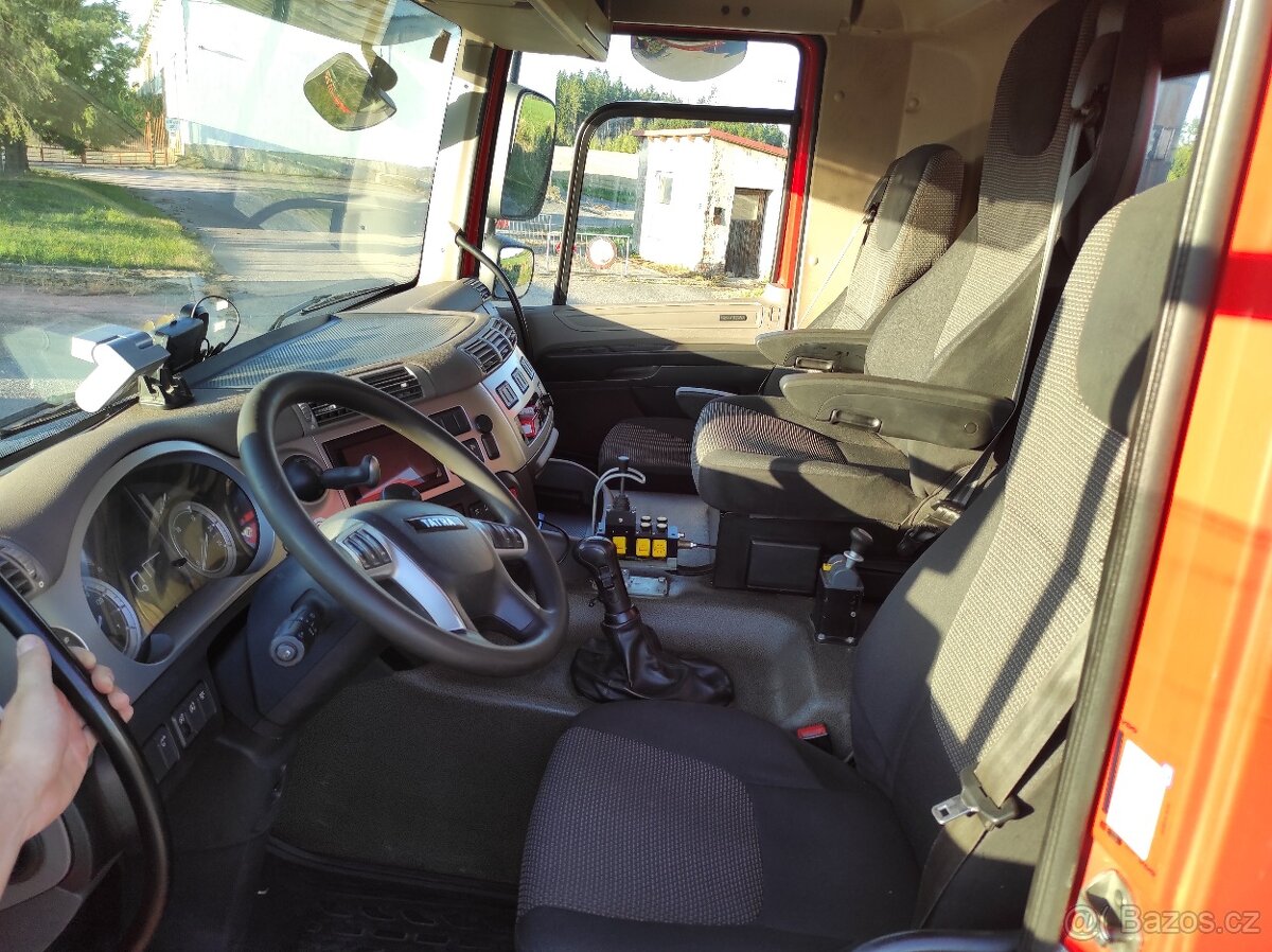 TATRA Phoenix 8x6 - nosič kontejnerů + SILNÁ hydraul. ruka - 10