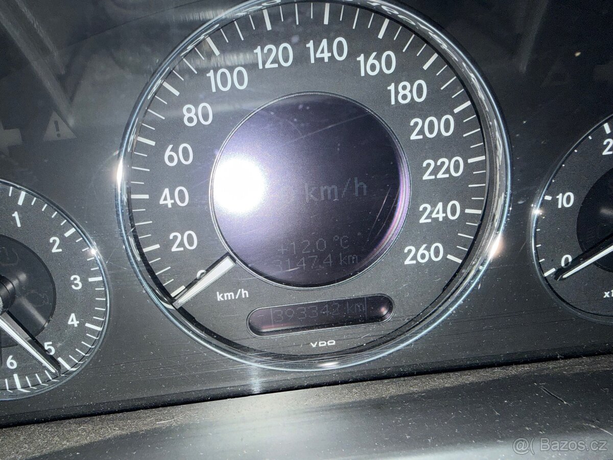Mercedes w211 220cdi 110kw - 10