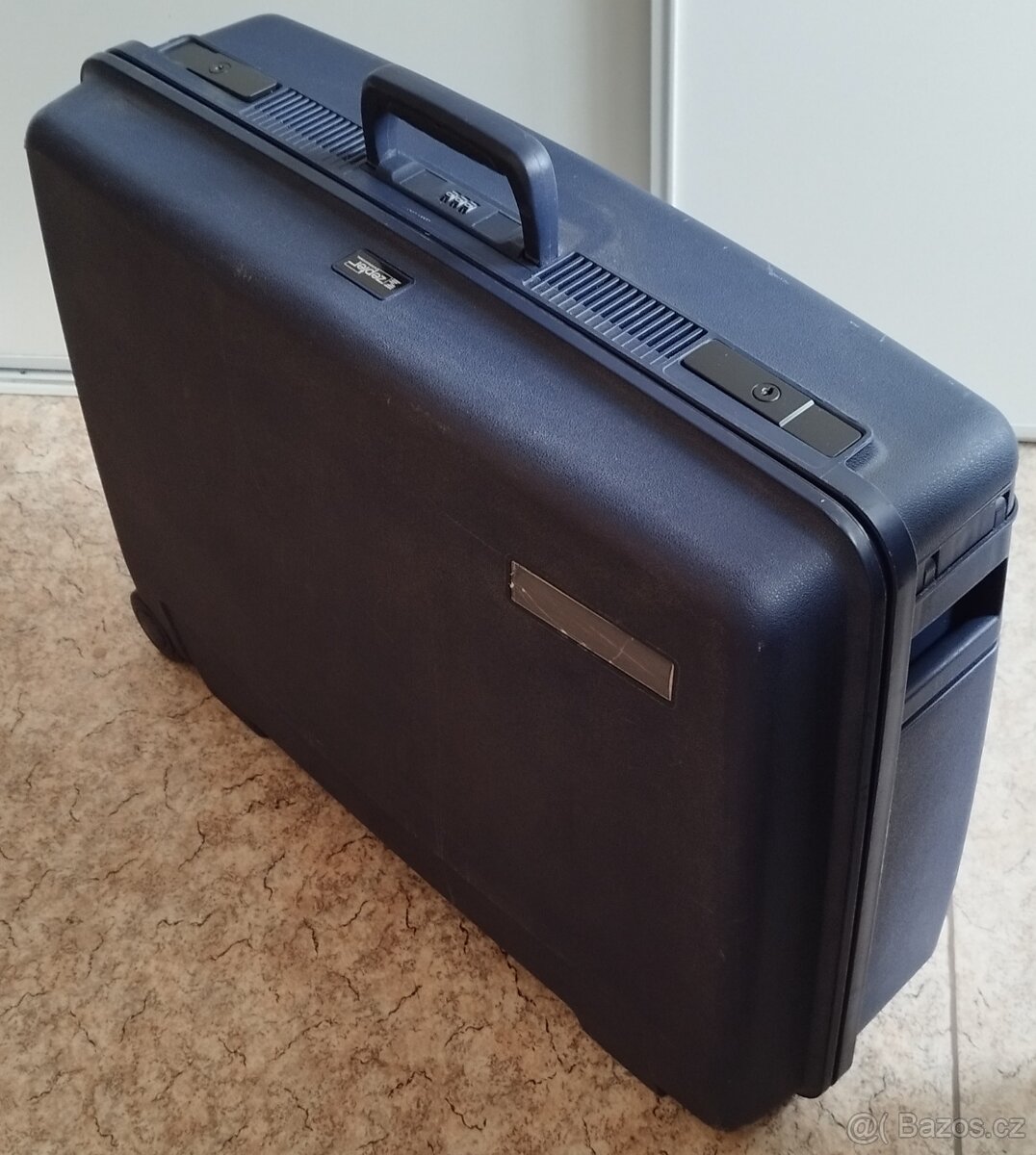 Kufry cestovní - 10