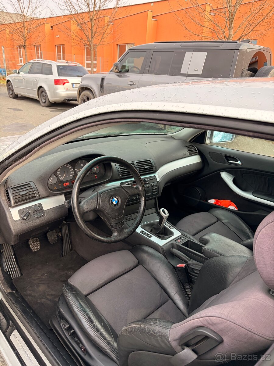 BMW E46 323i coupe - 10