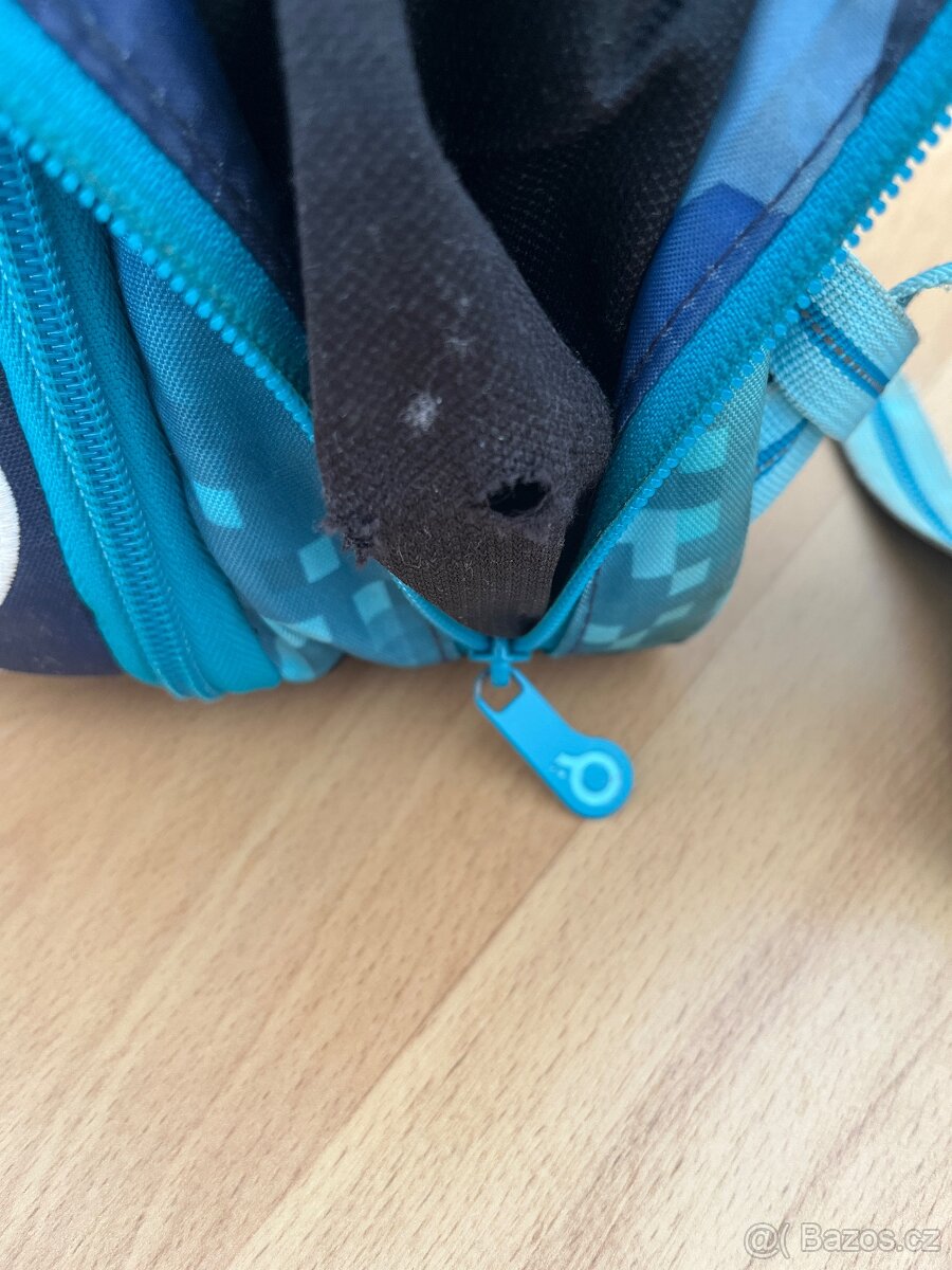 Daruji aktovku Topgal BEBE - 10