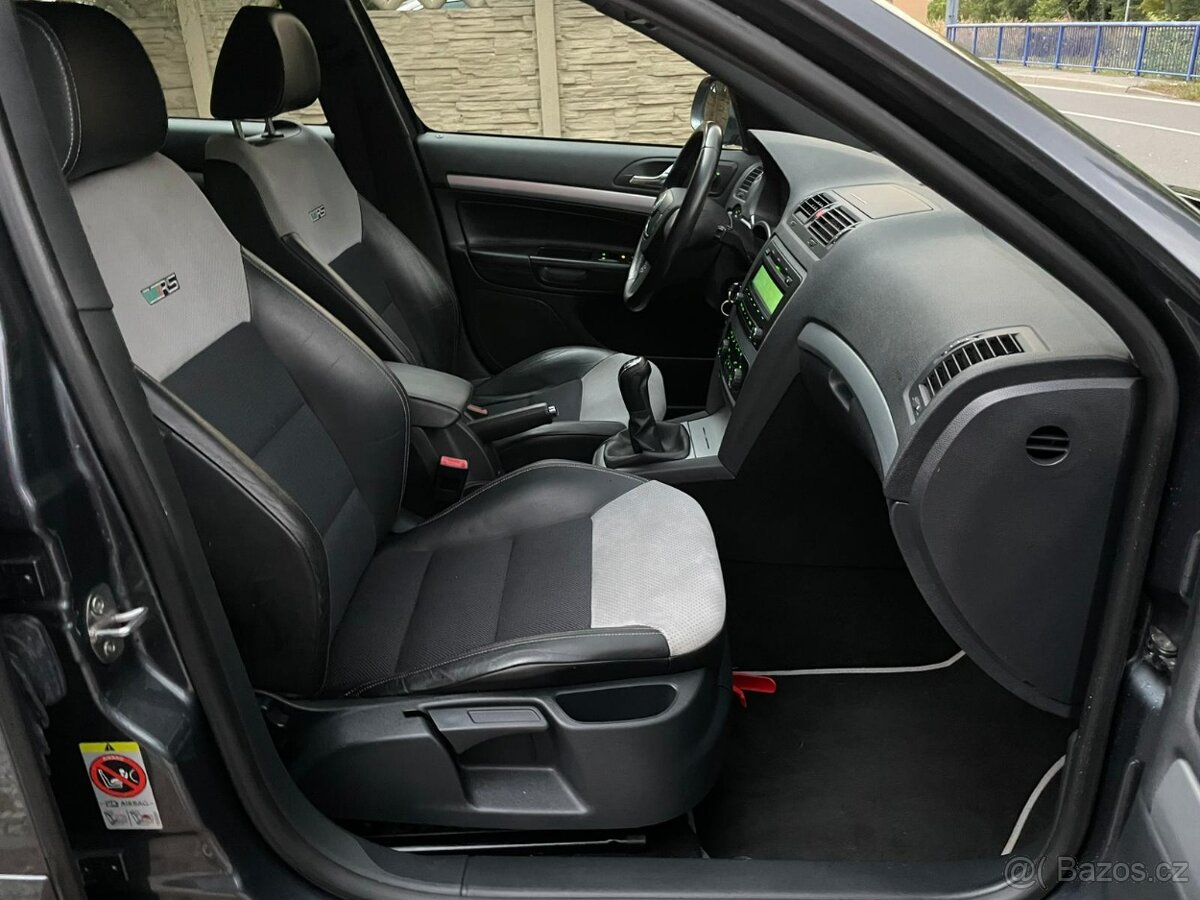 Škoda Octavia 2.0 RS 197k KŮŽE NEBOURÁNO - 10