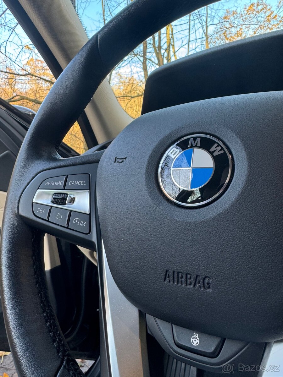 BMW 320d xDrive ČR/světlý interiér/po servisu - 10